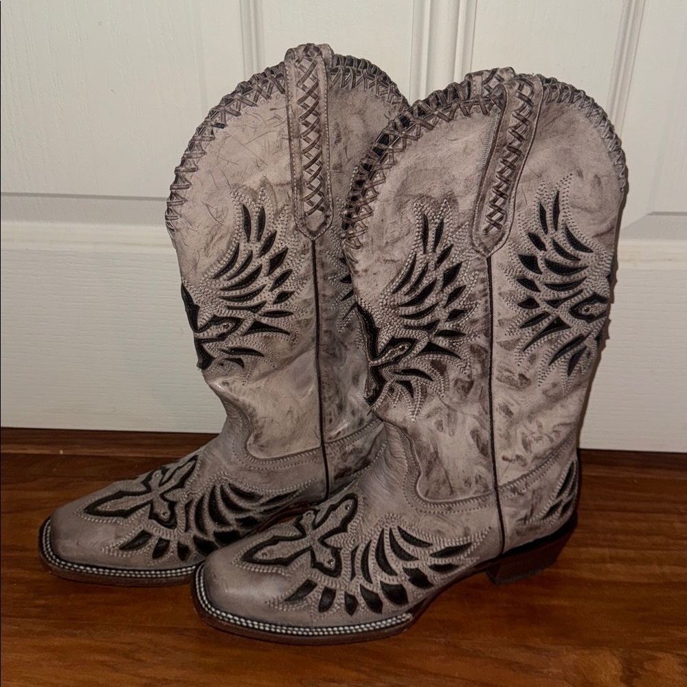 Gray and Black Western Cowboy Boots